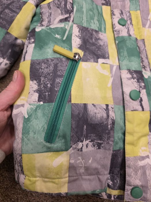 Geaca impermeabilă,  mărimea 122'128 cm