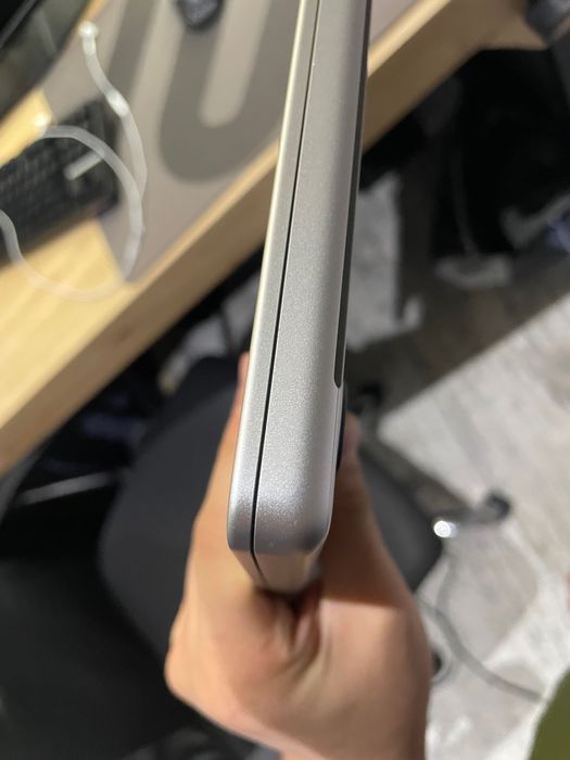 Macbook pro m1 pro 16/512