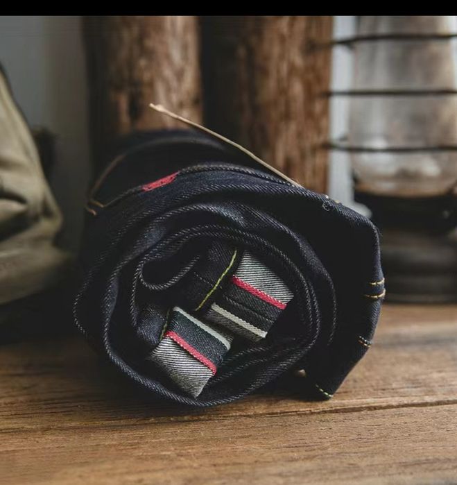 Продам джинсы фирменные