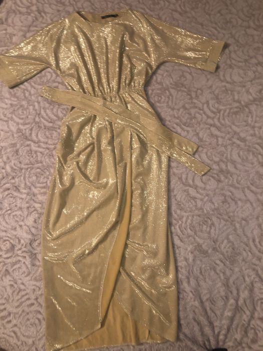 Продам платья