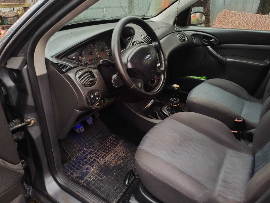 FORD focus 1  1.8 TDCII defect