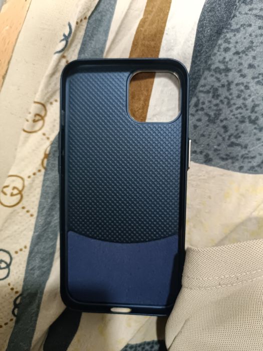 Чехол на iphone 13