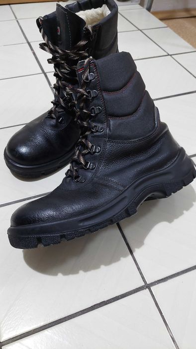 Мъжки зимни обувки естествена кожа