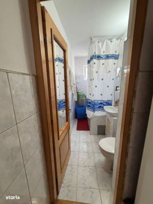 Apartament 2 camere , zona Lama