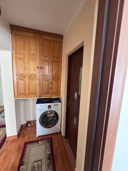 Aparatament 3 camere decomandat