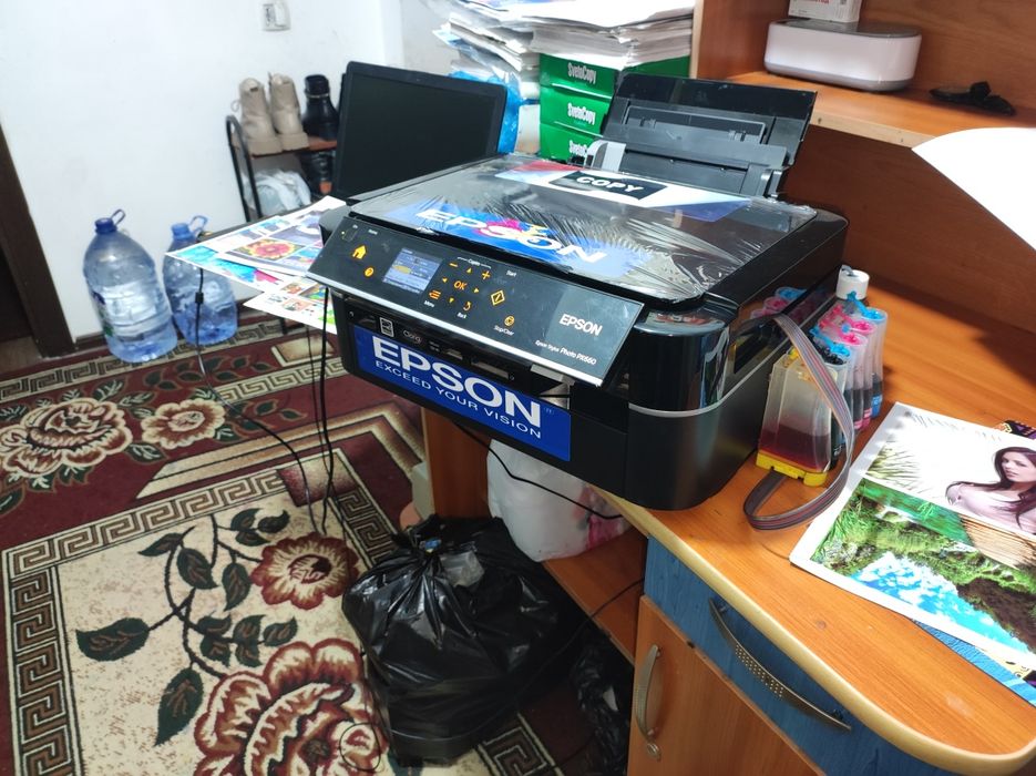 Epson L 660 kopia skanerli 6 ta rangli hama yeri 100% idialni tiniq