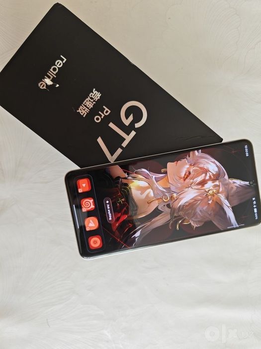 Realme GT7 Pro Racing Edition Snapdragon 8 Elite

Snapdragon 8 Elite