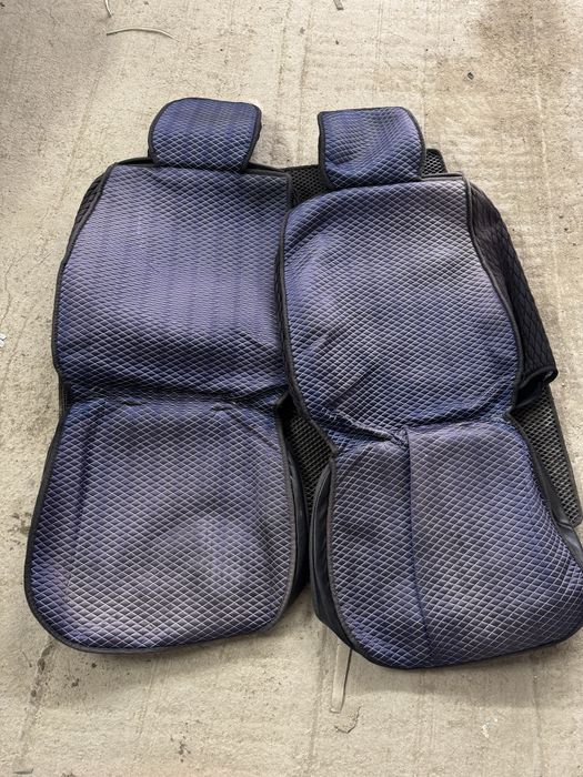 Чехол на сиденья авто
