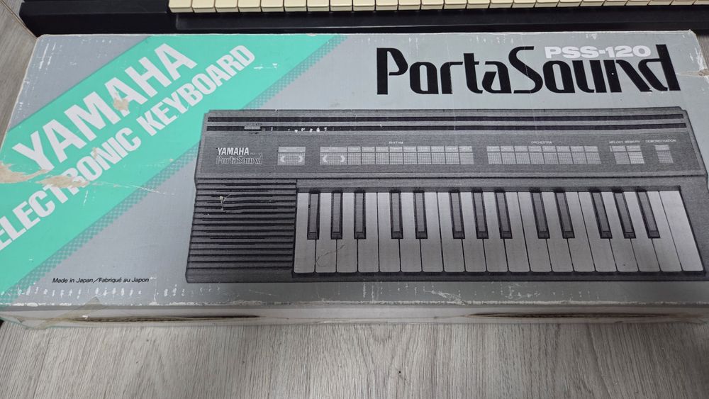 Синтезатори Yamaha pss и psr