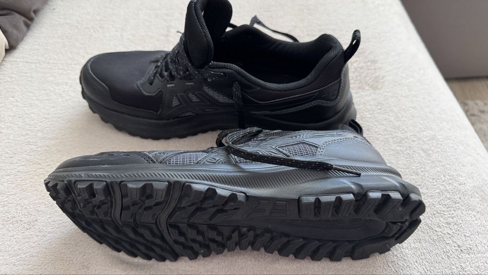 ASICS TRAIL SCOUT 3 negru mărime 42, 26.5cm