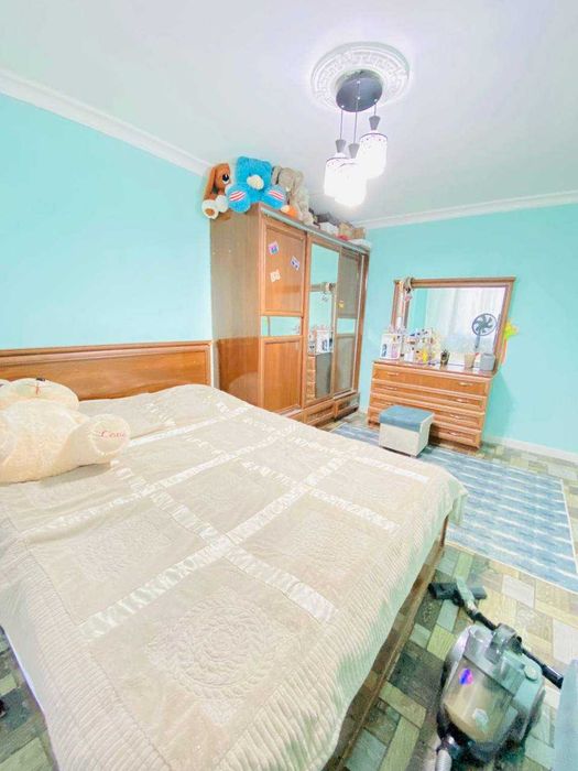Продам 3х комнатный квартиру