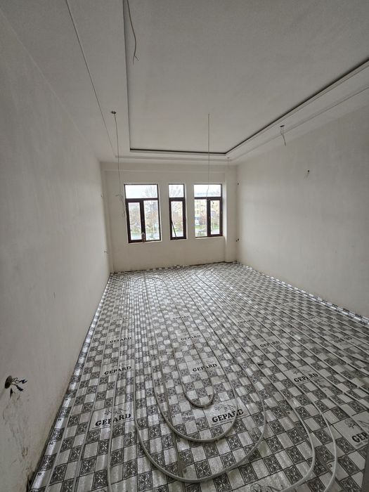 4 xonali kvartira, Islom Karimov kuchasida joylashgan