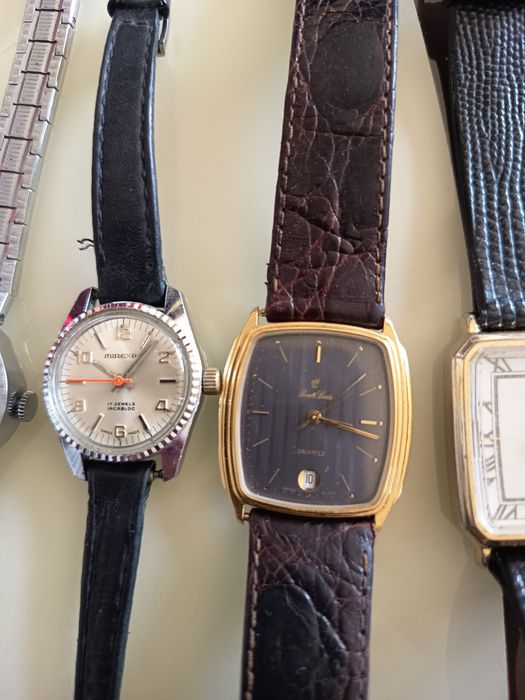 Lot de ceasuri 4 mecanice și 1 Quartz Oferta