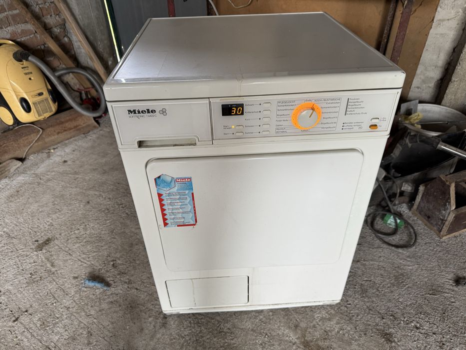 Кондензна сушилня с термопомпа MIELE T8627WP - 6 кг. Внос от Германия,