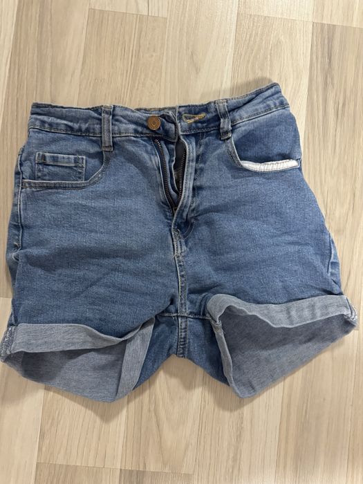 Лот от 2 чифта къси панталонки