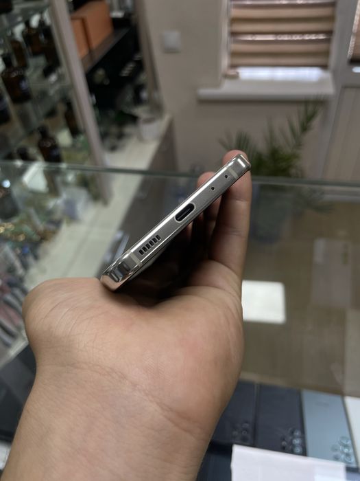 Samsung Z flip 5 5G