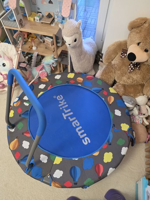 Трамплин Активити Център 3 в 1 smarTrike сгъваема кръгла с обиколка 92