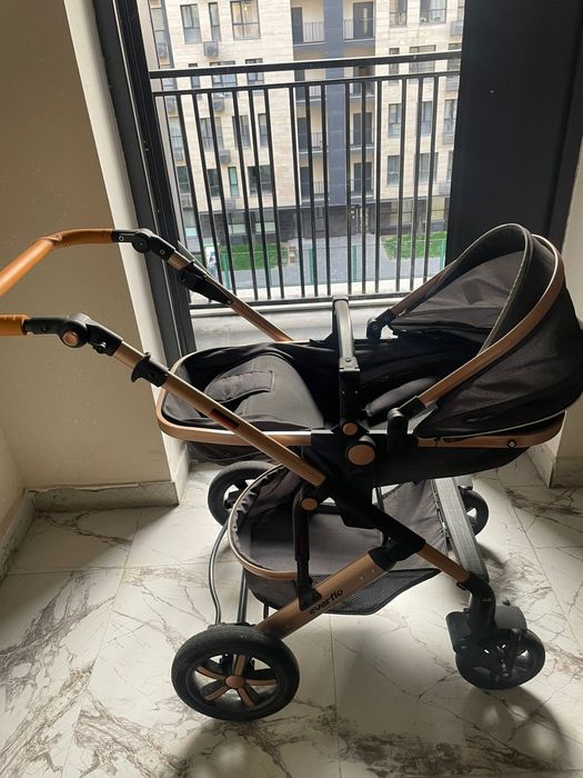 Детская коляска для малыша