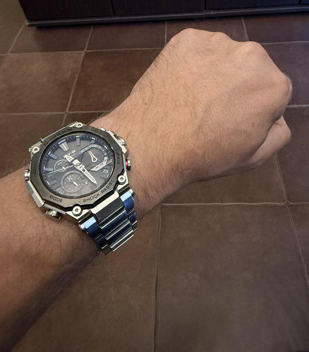 Casio MT-G часы наручные мужские