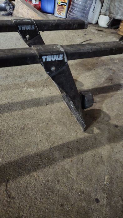 Рейлинги на крышу THULE
