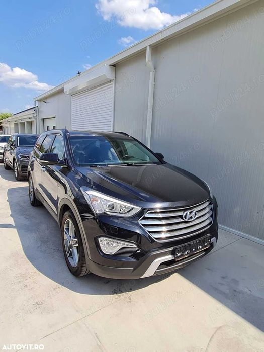 Hyundai Grand Santa Fe