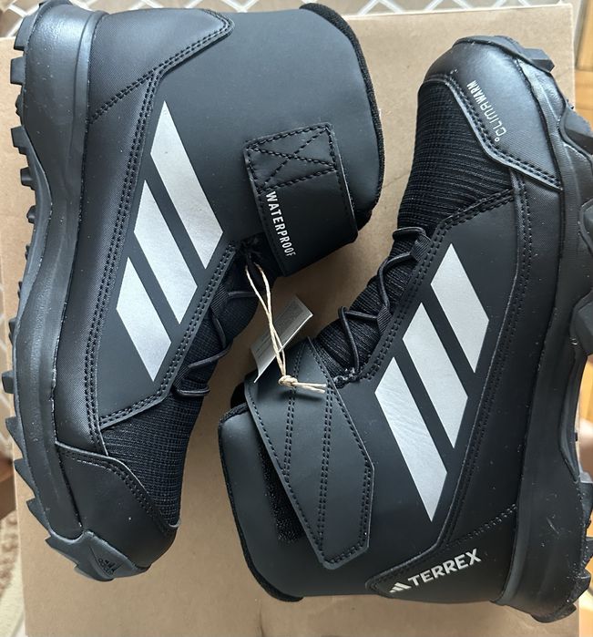 Оригинал Ботинки Adidas 37-38р
