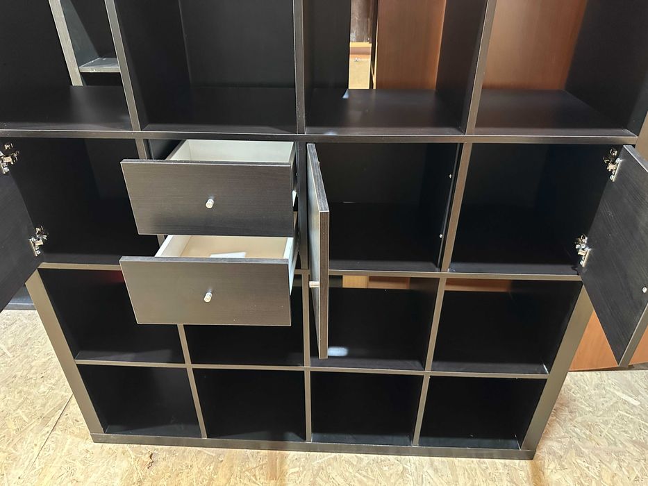 Corp de Biblioteca cu 16 compartimente; Etajera tip Ikea; Raft; Dulap