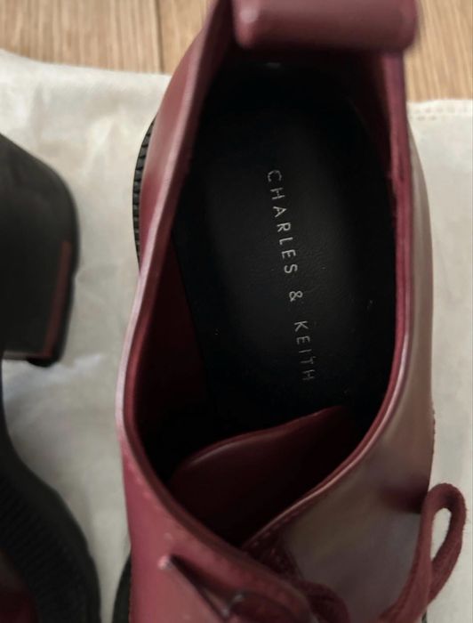 Туфли Charles & Keith