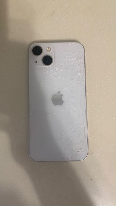 iPhone 13 128gb 74акб