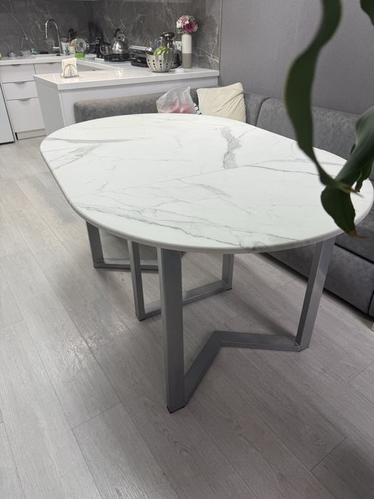 Стол раздвижной на 4 м Kaspi Red