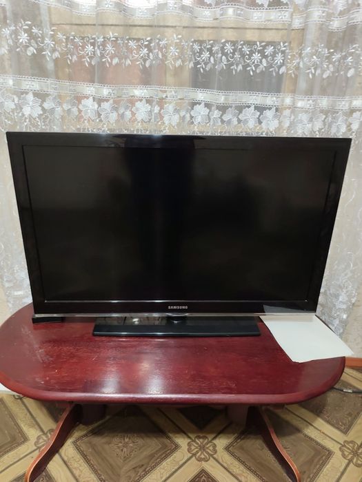 Телевизор самсунг