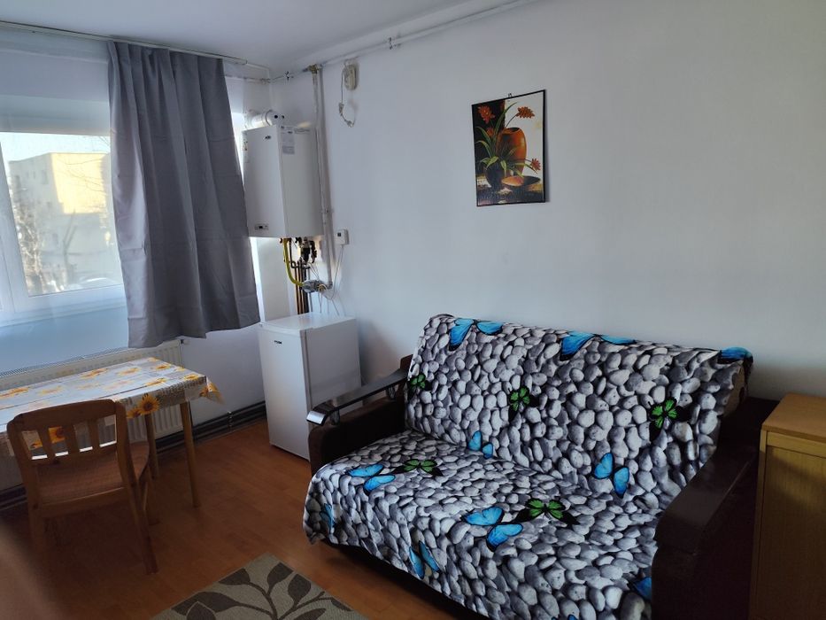 vand garsonieră la cheie str. meteorologiei