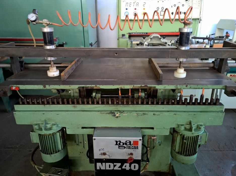 СРЕБРИН - в наличност авт. мнг. с 40 шпиндела - италия