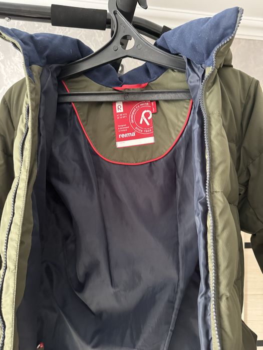 Куртки на мальчика.