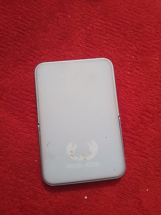 Vand iphone 14 in stare buna.