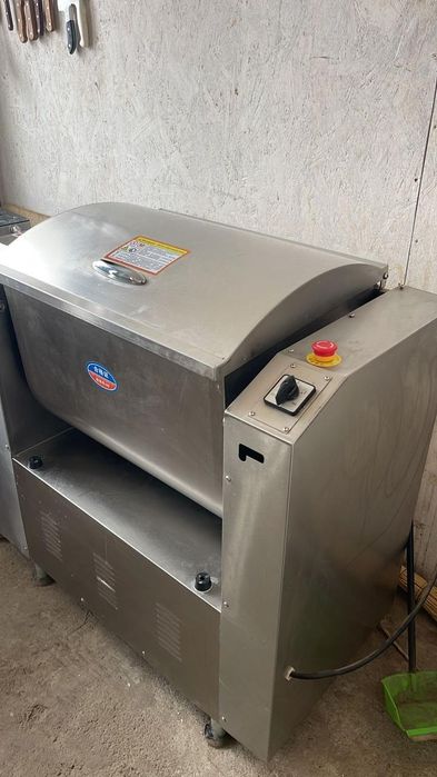 Тестомес промышленный 50 л (до 50 кг теста)