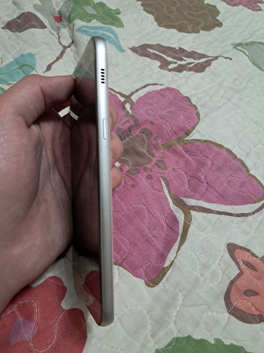 Продам телефон Samsung A5