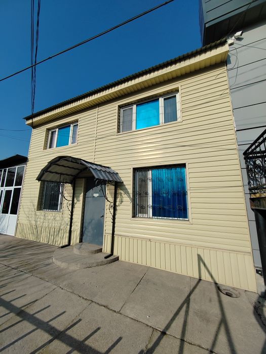 Сдаётся в аренду магазин