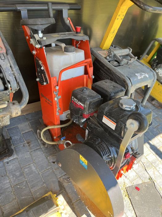 Placi compactoare de Inchiriat
