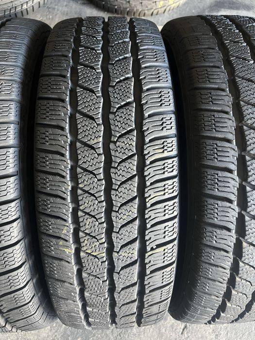 4 jante Renault Trafic/Opel Vivaro+anvelope anvelope iarna 205/65/16C Continental 8.5-9 mm!