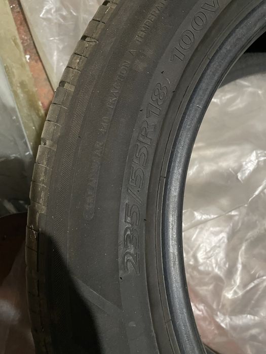 Покрышка шины 235,55,18