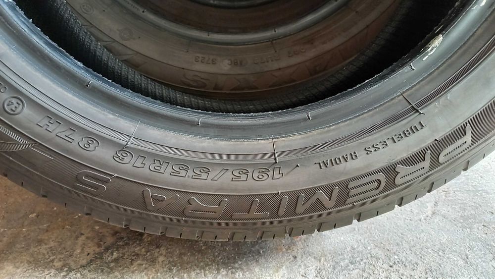 Продается комплект 4 автошины, балоны 195/55R16 MAXXIS