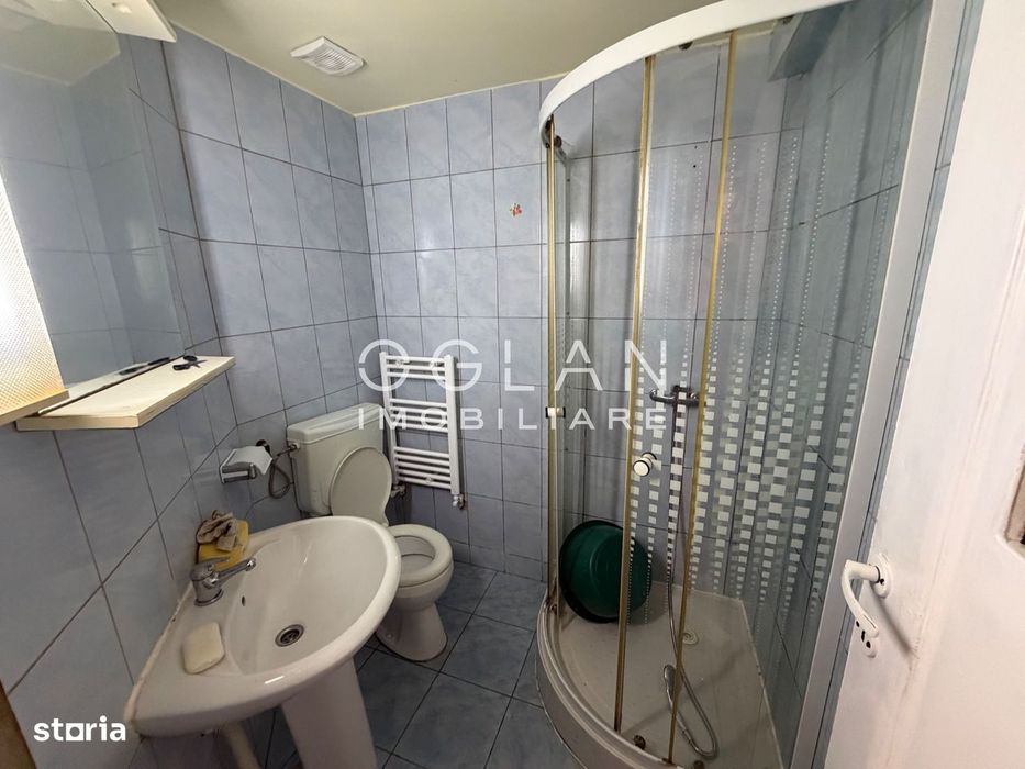Garsonieră pe două niveluri, 40 mp, zona Stefan cel Mare