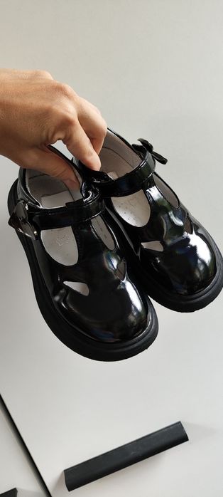 Туфли школьные для девочки 29р