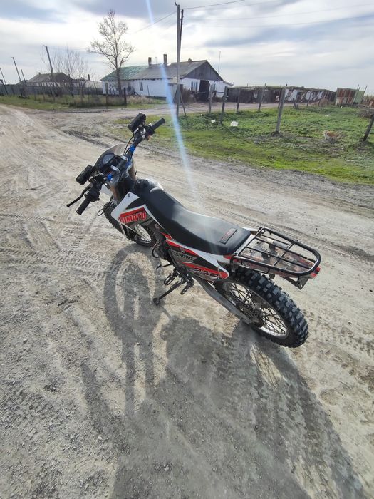 250сс всё работает! 250куб эндуро