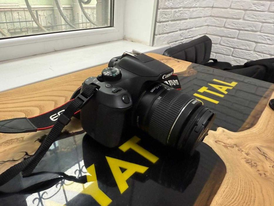 Фотоаппарат Canon EOS 1300D