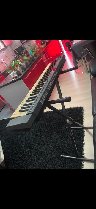 Sintetizatoare ensoniq asr 10 roland sh 101 ,yamaha cs10 korg poly 61M
