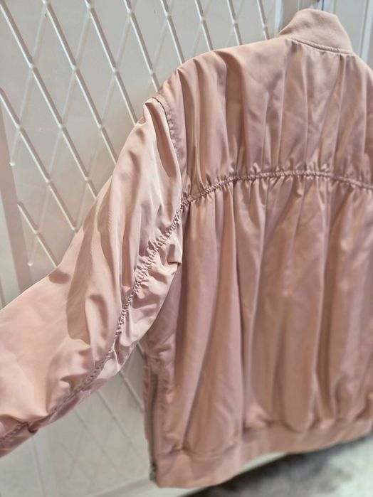 Продавам детско яке ZARA