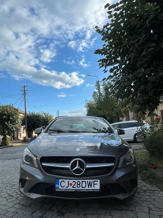 Mercedes-Benz CLA 220 stare impecabilă, baterie nouă, anvelope vară și iarnă