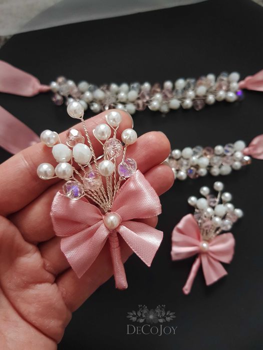 Cocarde si bratari pentru domnisoare de onoare Handmade